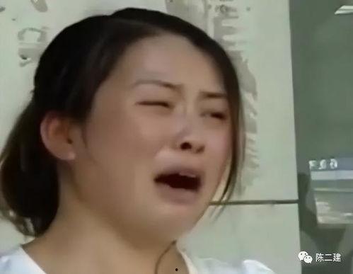 被老公塞下面,老公塞下面，爱意满满