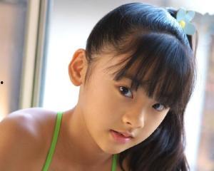 金子美穗的丝袜,金子美穗的性感演绎