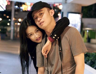 90女明星夫妻,甜蜜爱情故事