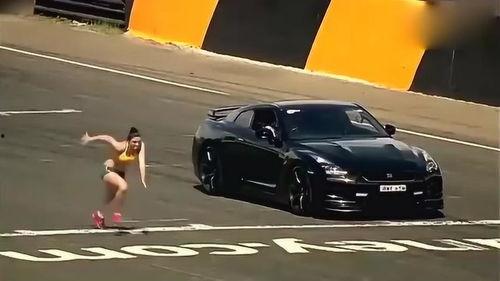 跑车速度视频