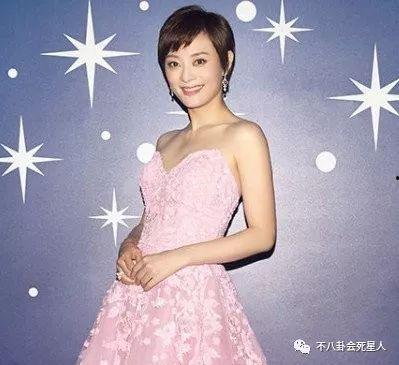 明星出席图片,明星云集的璀璨时刻