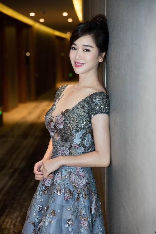 明星艳史左小青,揭秘娱乐圈的璀璨与争议