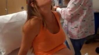 猛按孕妇肚子视频,安全育儿知识普及刻不容缓