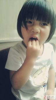 明星萌宝壁纸图片,明星萌宝壁纸集锦