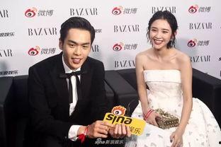 和男朋友一起吃娱乐圈瓜