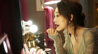 女主娱乐圈吃瓜听心声无cp,女主吃瓜听心声，揭秘幕后真相